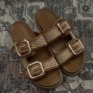 Universal Threads Sandals